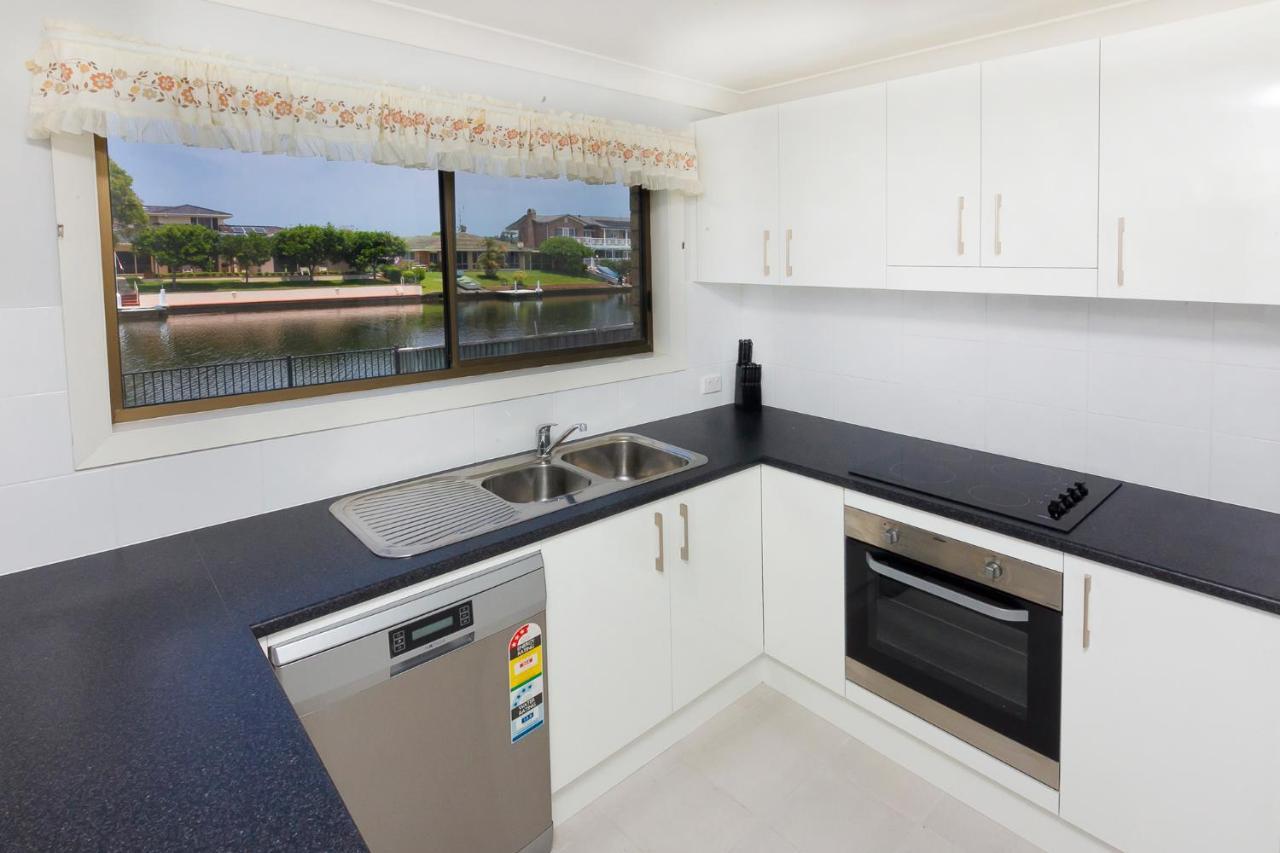 Lake House On Elouera - Linen Not Included Forster Exterior foto
