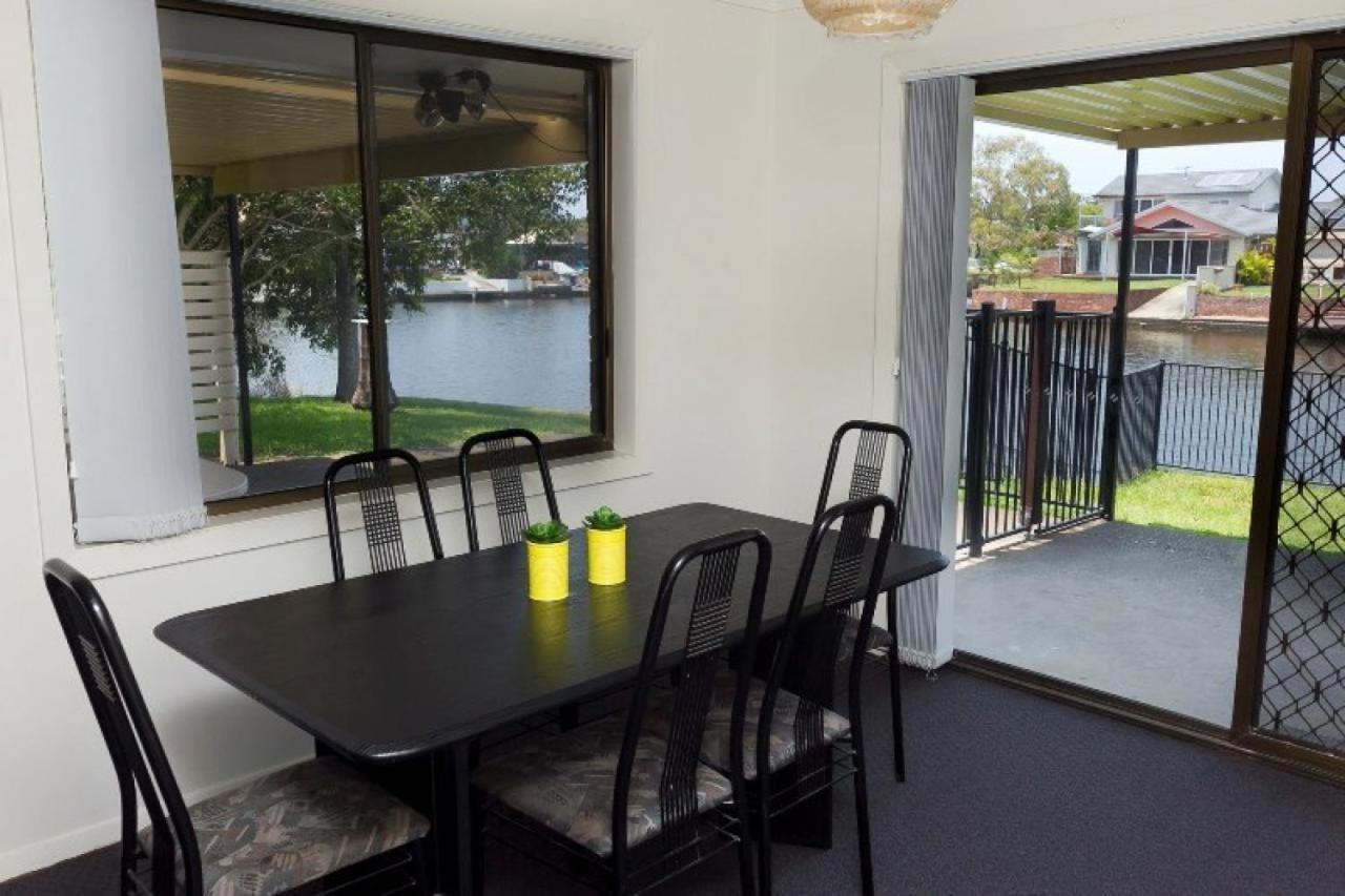 Lake House On Elouera - Linen Not Included Forster Exterior foto